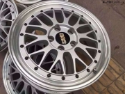 17寸BBS LM兩片鍛造 原裝漆 可避剎車