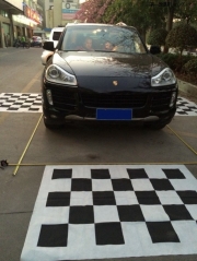 虎門汽車音響改裝  東莞堅業(yè)保時捷卡宴改裝升級360度可視