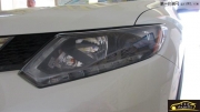 深圳汽車燈光升級改裝，日產(chǎn)新奇駿汽車大燈升級Q5透鏡