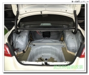 武漢80汽車音響改裝隔音系列之天籟全車隔音，彌補(bǔ)完美中...