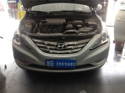 【金華萬車樂】現(xiàn)代索納塔8改裝Q5小糸雙光透鏡