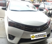 豐田卡羅拉汽車音響改裝德國伊頓POW172.2鄭州卡卡汽車音響