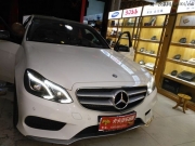 奔馳E260汽車隔音之翼子板降噪 CSH小炸彈 鄭州卡卡汽車音響