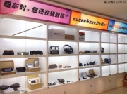 西安+寶馬5系+液晶儀表+定速巡航+原廠記錄儀+升級(jí)高配