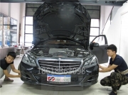 【北京无界】奔驰E260L改装盲点辅助、高配智能双透镜LED大灯