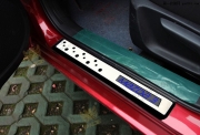 绅豪厂家直销2014马自达3接电源线LED门槛条不锈钢迎宾踏板