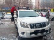 普拉多改裝加裝拓樂行李架、車頂框作業(yè)
