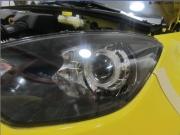 东莞车艺MG3改装Q5双光透镜及光感冰蓝LED恶魔眼