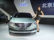 至上音樂現(xiàn)代名圖汽車音響改裝歌劇世家DSP-I8
