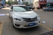 日產(chǎn)新天籟安裝飛歌導(dǎo)航+道可視360度1080P高清全景行車記...