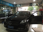 【奔馳R400汽車音響改裝】“賞心悅目的好聲音”升級(jí)改裝...