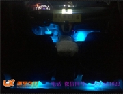 太原本田CR-V裝九色氛圍燈