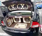 青島開發(fā)區(qū)樂動(dòng)心聲汽車音響汽車音響改裝