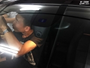 天津奔馳GLA200加裝隱藏式行車記錄儀