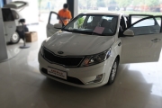 起亞K2改裝TEC和霸克汽車(chē)音響——車(chē)改坊（佛山旗艦店）