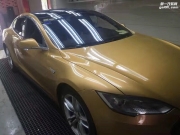 特斯拉車身改色 給貼的好百倍 廣州專業(yè)車身改色