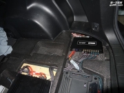 【佛山音響改裝酷車旋律】森林人音響改裝丹拿242用圣美...