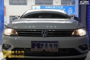 大眾凌度原車大燈改裝海拉5雙光透鏡案例
