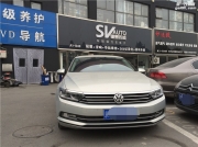 北京新迈腾B8原车屏幕加装翻盖标倒车摄像头电动尾门