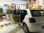 大眾POLO升級汽車音響-聊城POLO改JBL汽車音響-聊城三合車改...