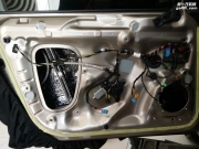 高七音響升級彩虹喇叭-越聽越好聽-淄博汽車音響改裝