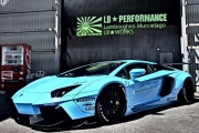 蘭博基尼LP700 AVENTADOR 改裝LBperformance碳纖維空力套件