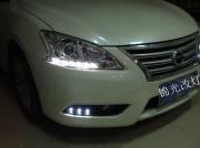 [燈光燈飾] 日產(chǎn)新軒逸車燈改裝氙氣燈Q5雙光透鏡安定器原裝位淚眼鷹眼日行燈