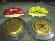 出售各種進(jìn)口剎車、避震、輪轂。。。。根據(jù)車型有二手件