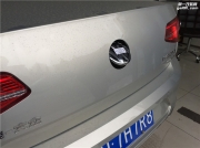 北京新邁騰安裝翻蓋標(biāo)倒車(chē)攝像頭