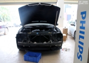 【廣州炫酷車燈】寶馬7系車燈太暗改燈升級(jí)汽車燈光