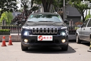 jeep自由光升級(jí)氙氣燈 北京車(chē)燈改裝升級(jí)解燈坊分享案例
