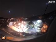 太原欧蓝德车灯改装海五透镜 飞利浦XV+灯泡 欧司朗安定