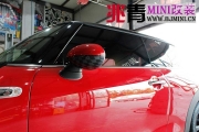 寶馬mini簡單裝飾，氣質(zhì)提升不是問題