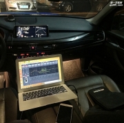 溫嶺偉杰名車服務(wù)：寶馬X5汽車音響改裝，8音度H680讓音響...