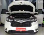 重慶樂車坊 豐田漢蘭達(dá)汽車音響改裝德國(guó)艾索特喇叭 功放...