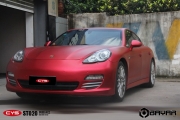 成都汽車(chē)改色貼膜保時(shí)捷帕拉梅拉綢緞冰紅
