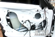 南寧寶馬專業(yè)音響隔音汽車改裝專家麥?zhǔn)藢汃R專用南寧偉強