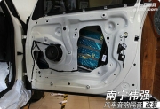 南寧寶馬迷你專業(yè)音響隔音汽車改裝南寧偉強汽車改裝