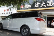 [內(nèi)飾升級(jí)]全新別克GL8改裝豪華實(shí)木地板_重慶渝大昌音響改