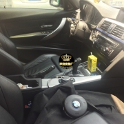 寶馬328方向盤加工意大利Alcantara+前扶手作業(yè)