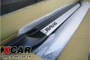 RAV4改造成功……側(cè)踏板和擋泥板終于可以同時(shí)存在了