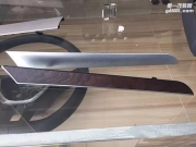 西安鑫朗汽車原廠增配改裝-奧迪A4升級運(yùn)動款方向盤