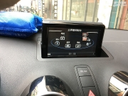 長(zhǎng)沙奧迪A1原車屏加裝導(dǎo)航倒車隱藏式記錄儀