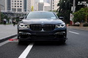 [外观] BMW宝马7系改装碳纤维前唇 新款M760前杠下巴 730Li740Li中网机盖