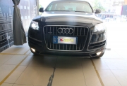 奧迪Q7原車大燈透鏡老化怎么辦？升級雙光透鏡氙氣燈