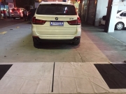 深圳寶馬X5改裝360全景行車記錄儀