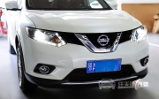 武漢日產(chǎn)奇駿車燈改裝任天誠定制鉆石版雙光透鏡氙燈