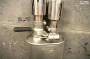 新款?yuàn)W迪A4L升級(jí)S4排氣管原裝位中尾段可調(diào)音閥門跑車聲浪