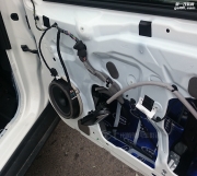 廣州南沙番禺新?？怂垢难b惠威DX-165汽車音響與全車隔音