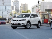 西寧汽車?yán)雀难b 精藝精奇駿改意大利史泰格汽車音響